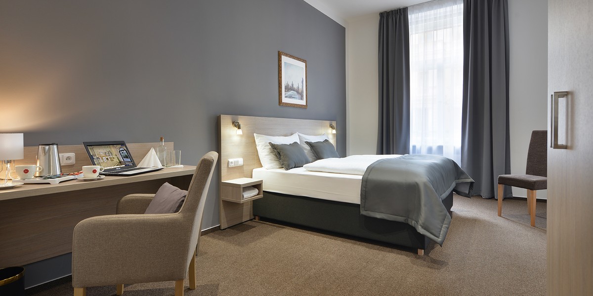 Prague Season Hotel****